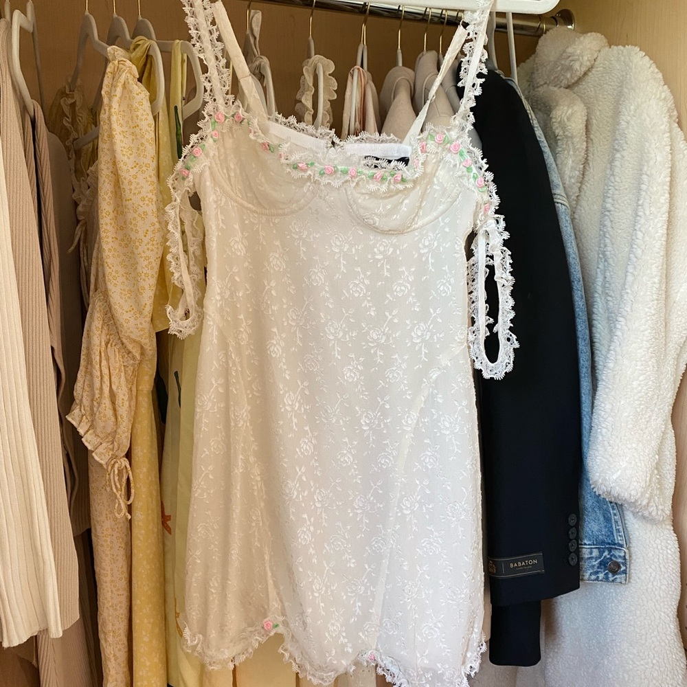 The Bar mini lace dress